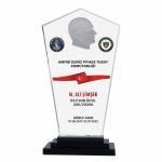 Atatürk Figürlü Askeri Şilt ve Kristal Plaket