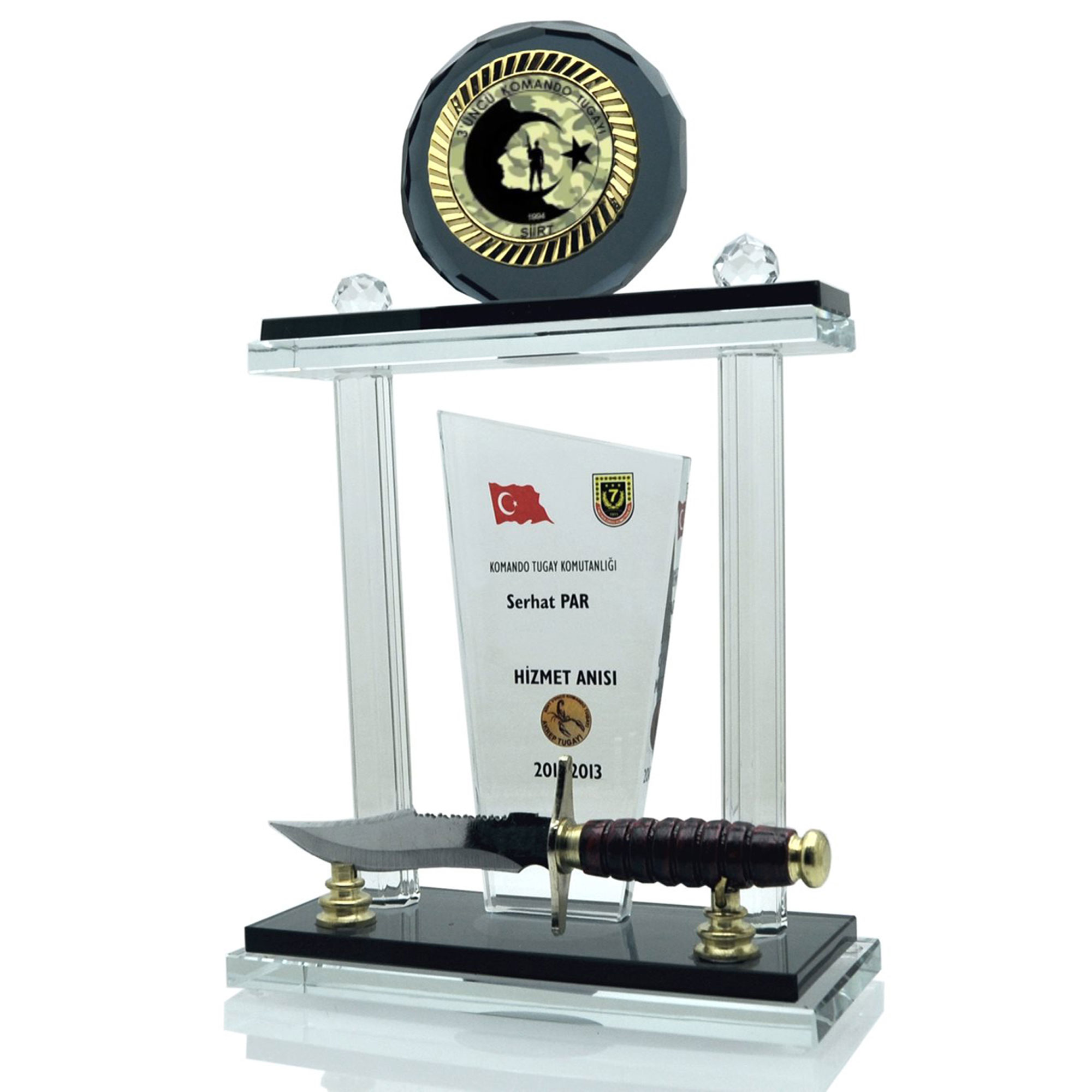 komando-bicakli-vip-askeri-kristal-plaket-2